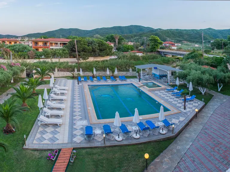 Снимка 3 - Hotel Stefani - Халкидики-Ситония, Гърция