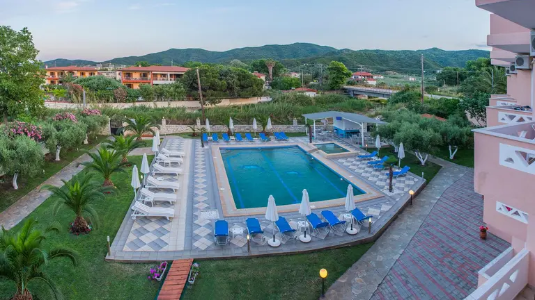Снимка 3 - Hotel Stefani - Халкидики-Ситония, Гърция