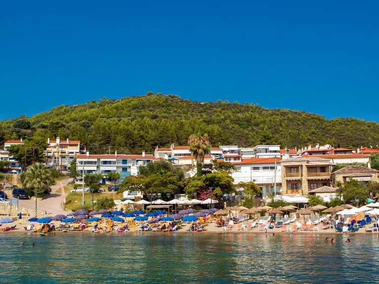 Снимка 2 - Xenios Loutra Village Beach - Халкидики-Касандра, Гърция
