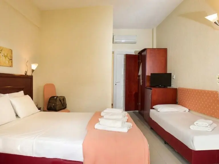 Снимка 16 - Xenios Loutra Village Beach - Халкидики-Касандра, Гърция