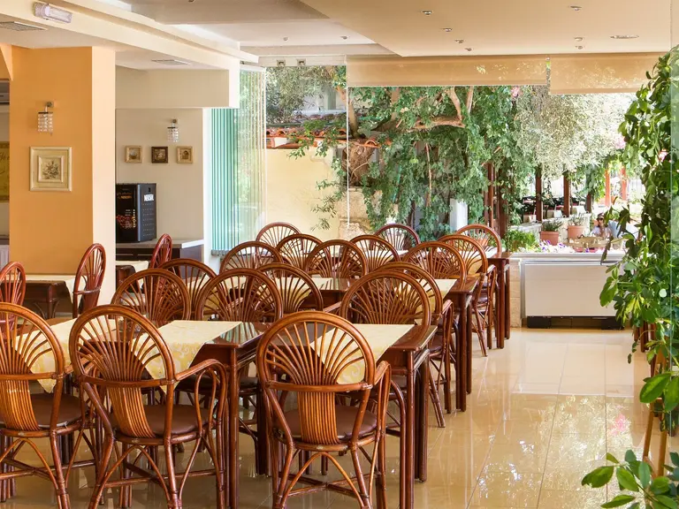 Снимка 20 - Xenios Loutra Village Beach - Халкидики-Касандра, Гърция