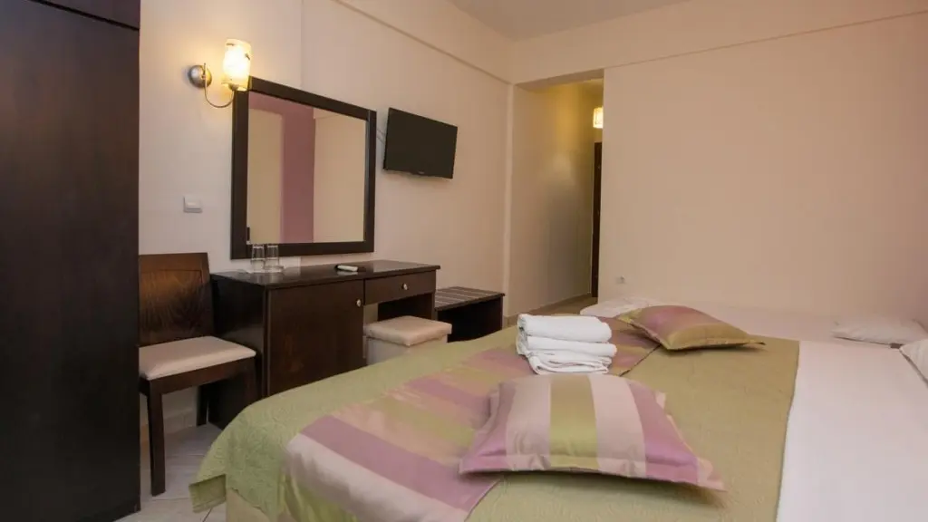 Снимка 6 - Maranton Beach Hotel - Тасос, Гърция