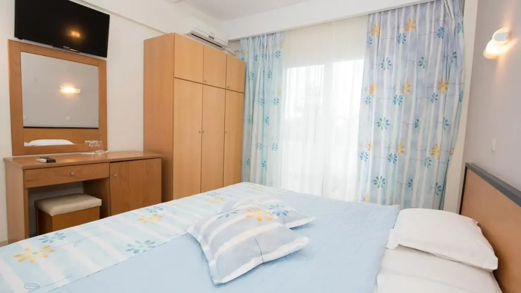 Снимка 4 - Maranton Beach Hotel - Тасос, Гърция