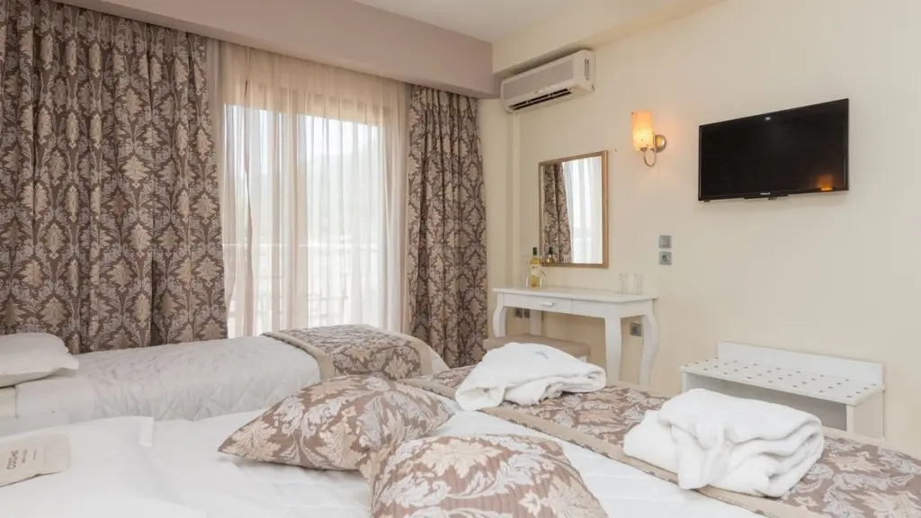 Снимка 10 - Maranton Beach Hotel - Тасос, Гърция