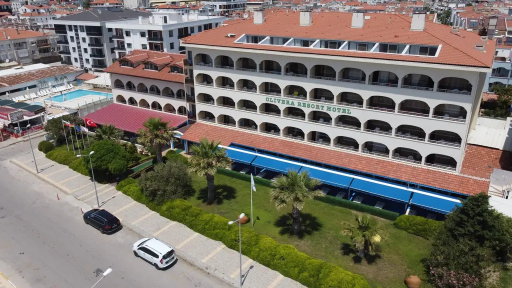 Снимка 2 - Olivera Resort - Айвалък, Турция