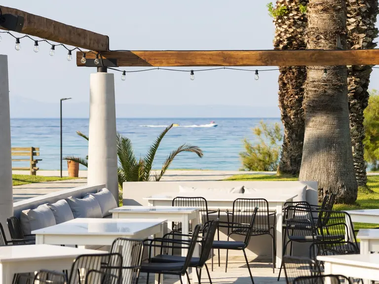 Снимка 23 - Kassandra Palace Seaside Resort - Халкидики-Касандра, Гърция