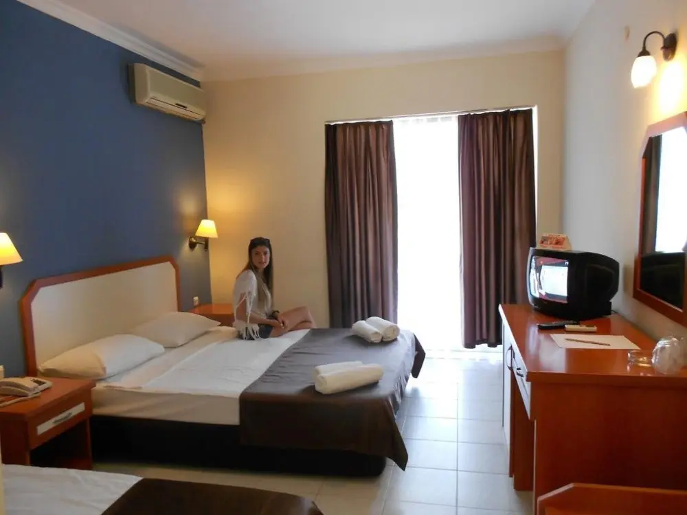 Снимка 13 - Pigale Beach Resort - Кушадасъ, Турция