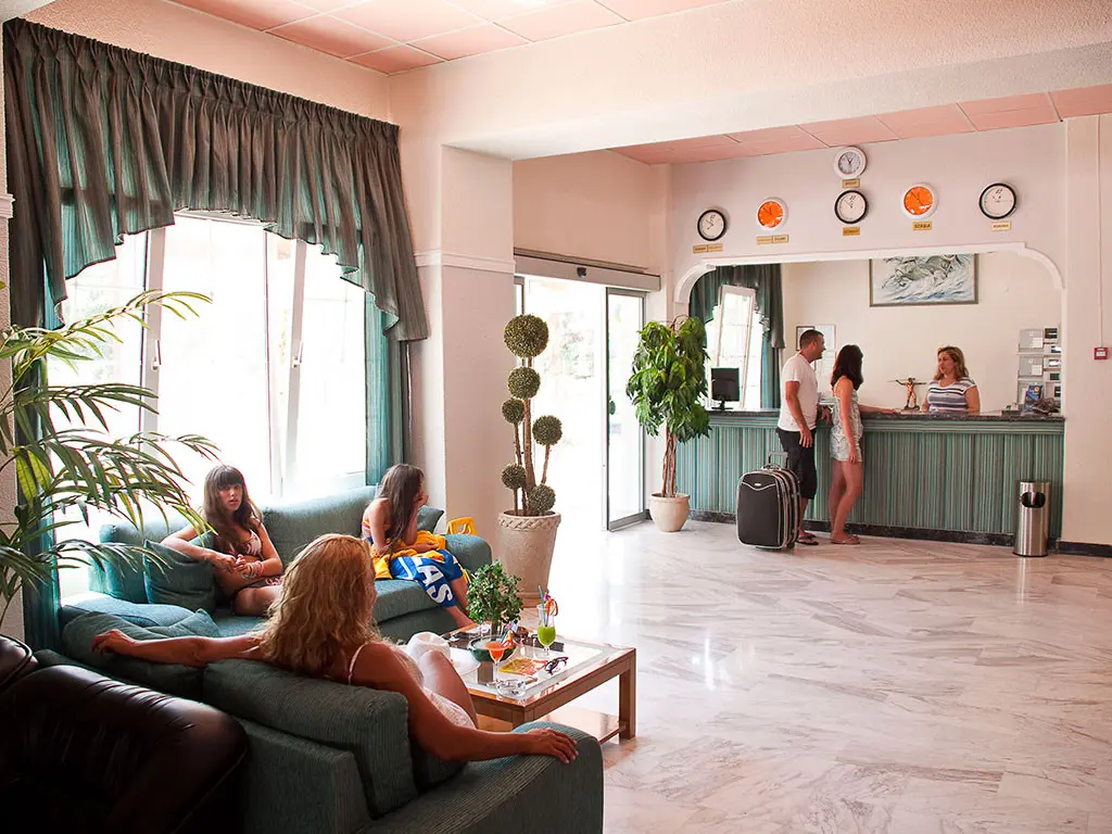 Снимка 5 - Sun Beach Platamonas - Олимпийска ривиера, Гърция