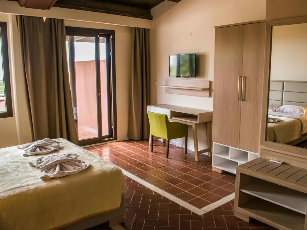 Снимка 9 - Kallisti Hotel - Тасос, Гърция