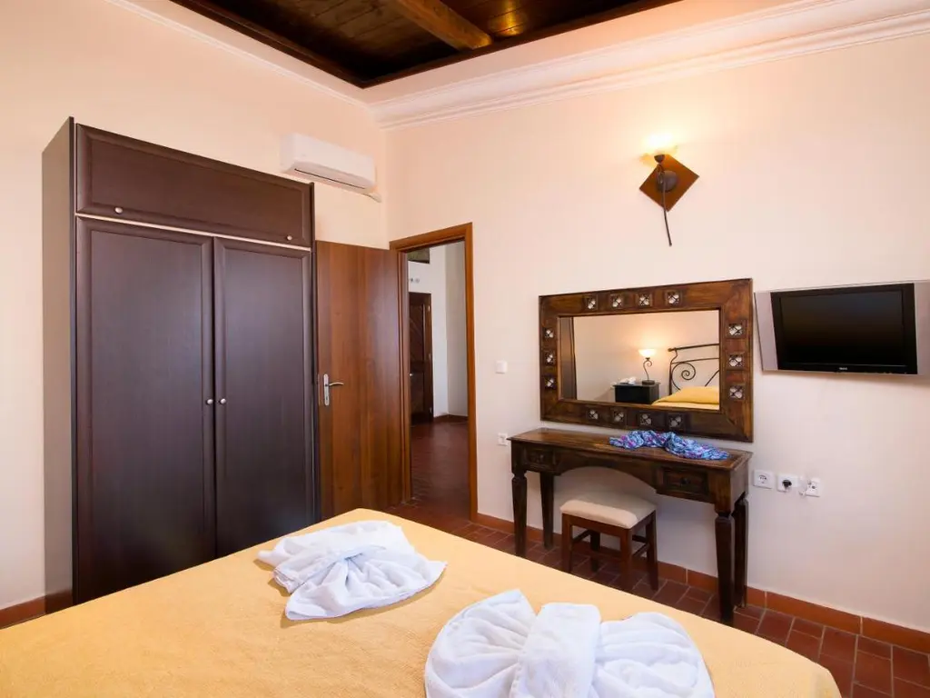 Снимка 14 - Kallisti Hotel - Тасос, Гърция