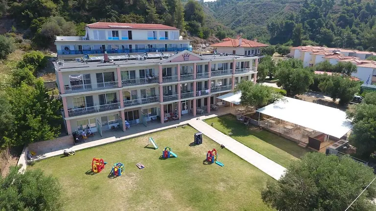 Снимка 3 - Crown Hotel - Халкидики-Касандра, Гърция