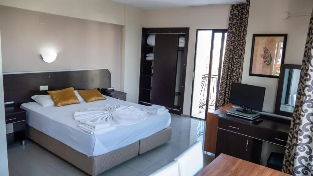 Снимка 6 - Melike Hotel - Кушадасъ, Турция