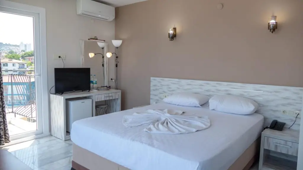 Снимка 7 - Melike Hotel - Кушадасъ, Турция
