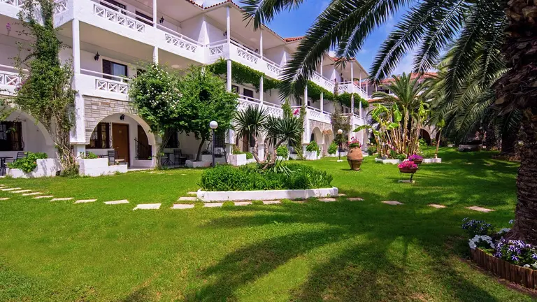 Снимка 3 - Porfi Beach Hotel - Халкидики-Ситония, Гърция