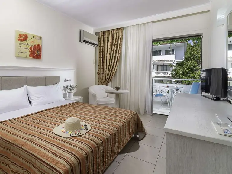 Снимка 6 - Porfi Beach Hotel - Халкидики-Ситония, Гърция