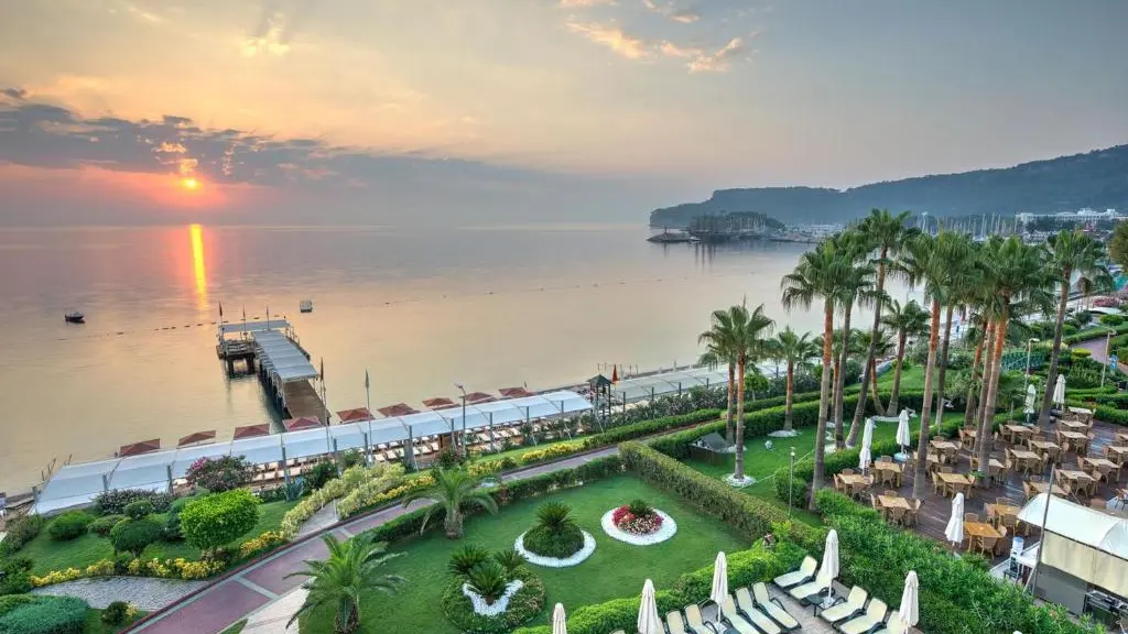 Снимка 3 - Golden Lotus Hotel - Анталия-Кемер, Турция
