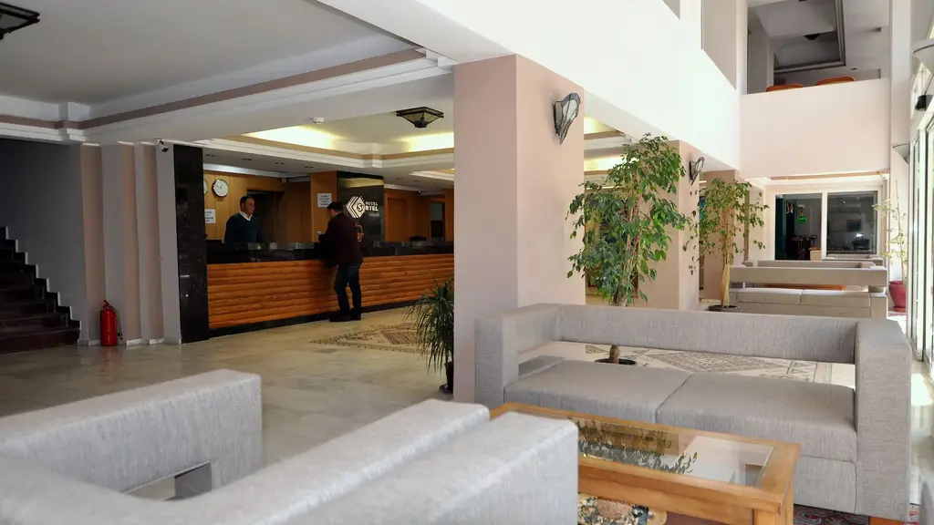Снимка 5 - Surtel Hotel - Кушадасъ, Турция