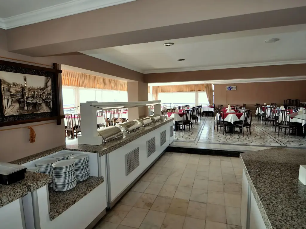 Снимка 4 - Surtel Hotel - Кушадасъ, Турция