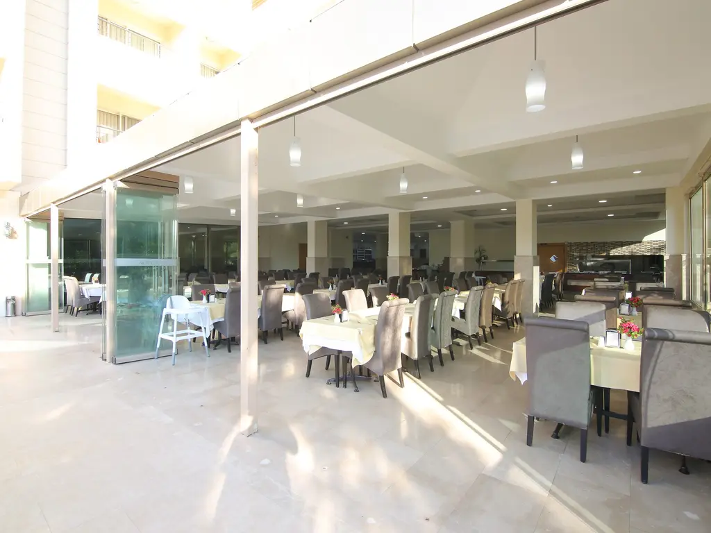 Снимка 18 - Akbulut Hotel - Кушадасъ, Турция