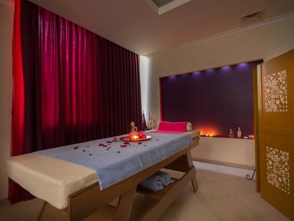 Снимка 27 - Akbulut Hotel - Кушадасъ, Турция