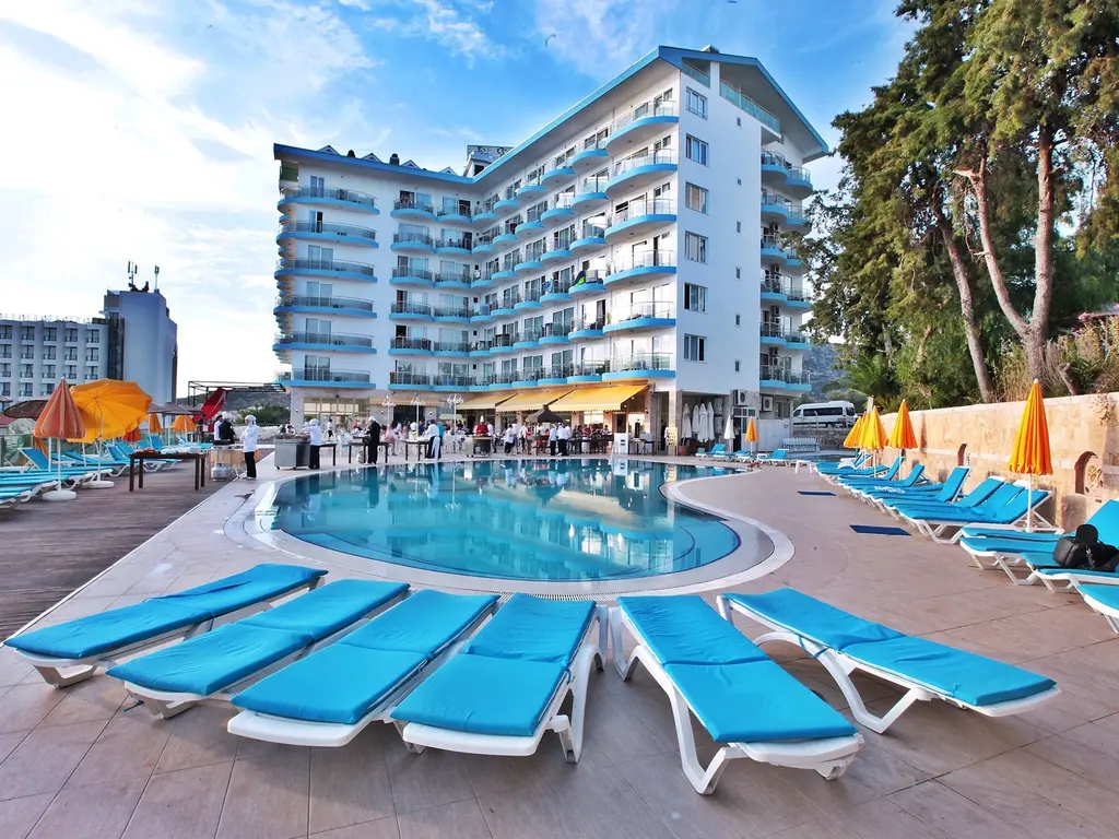 Снимка 2 - Arora Hotel - Кушадасъ, Турция