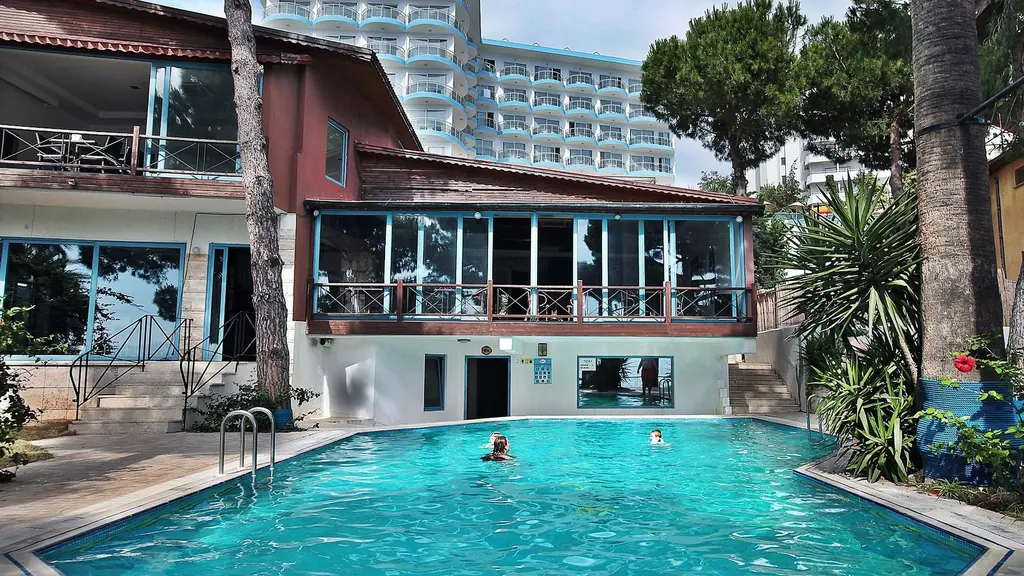 Снимка 4 - Arora Hotel - Кушадасъ, Турция