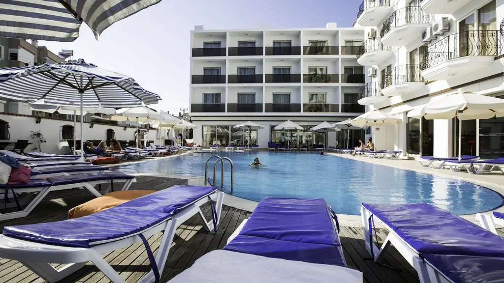 Снимка 4 - Ergin Hotel - Айвалък, Турция