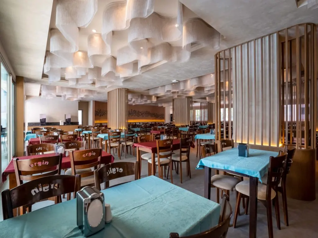 Снимка 10 - Ergin Hotel - Айвалък, Турция