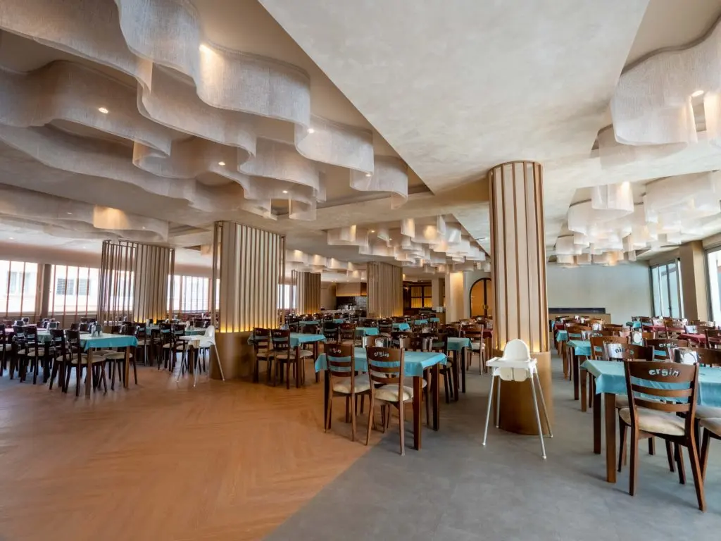Снимка 8 - Ergin Hotel - Айвалък, Турция