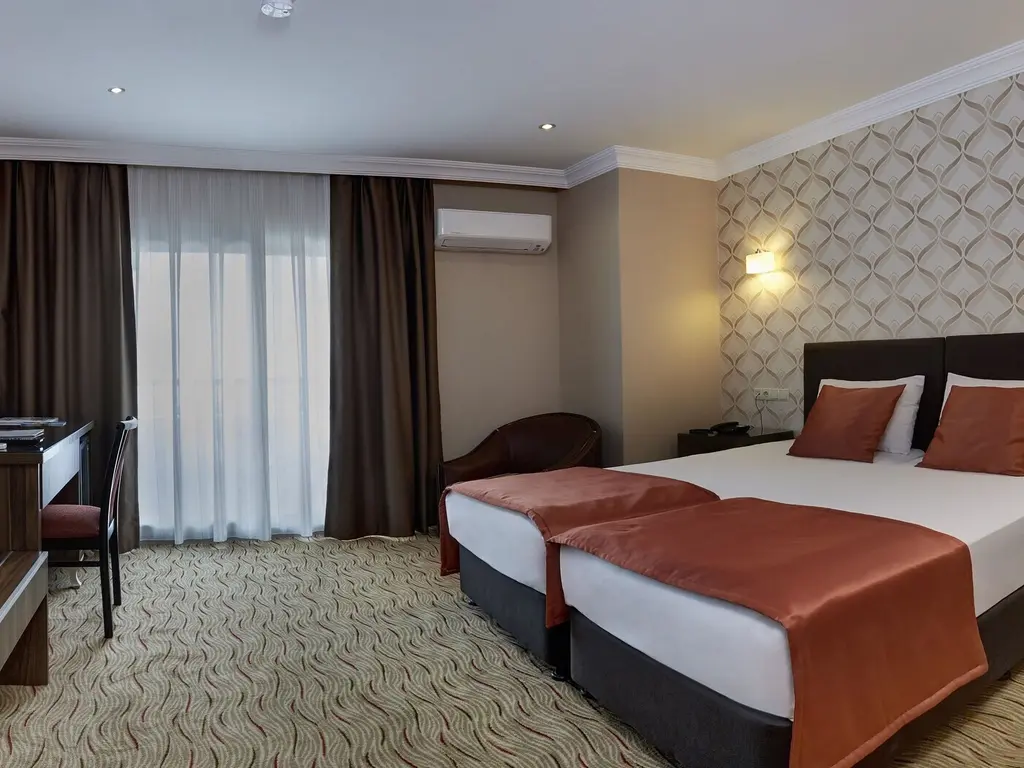 Снимка 7 - Hotel Billurcu - Айвалък, Турция