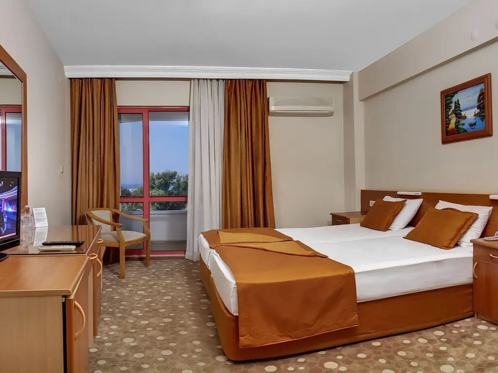 Снимка 12 - Hotel Billurcu - Айвалък, Турция