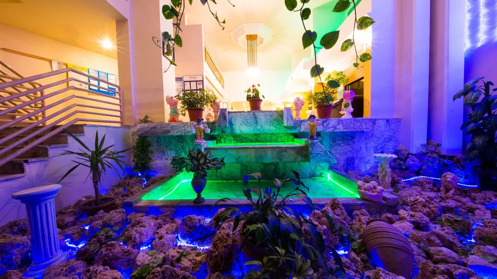 Снимка 2 - Tuntas Beach Hotel Altinkum - Дидим, Турция