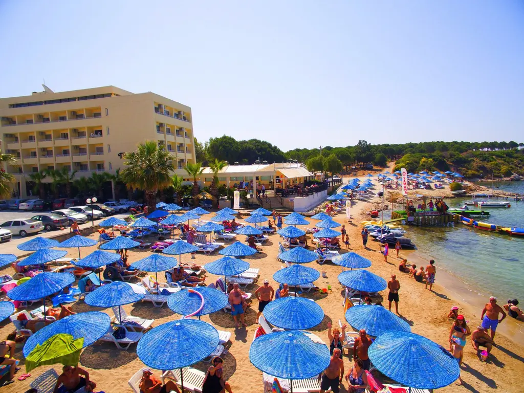 Снимка 10 - Tuntas Beach Hotel Altinkum - Дидим, Турция