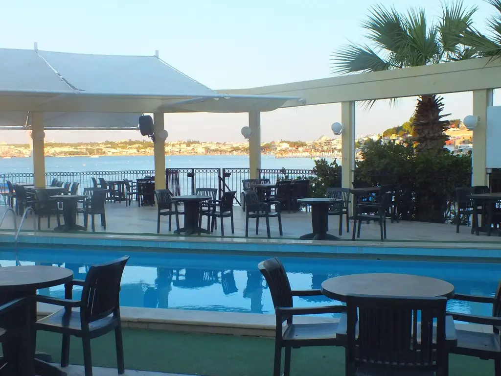 Снимка 9 - Tuntas Beach Hotel Altinkum - Дидим, Турция