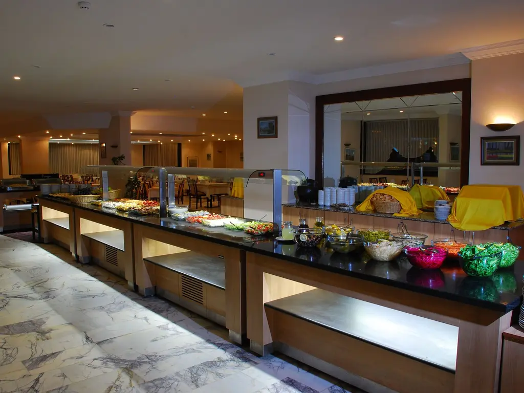 Снимка 12 - Tuntas Beach Hotel Altinkum - Дидим, Турция