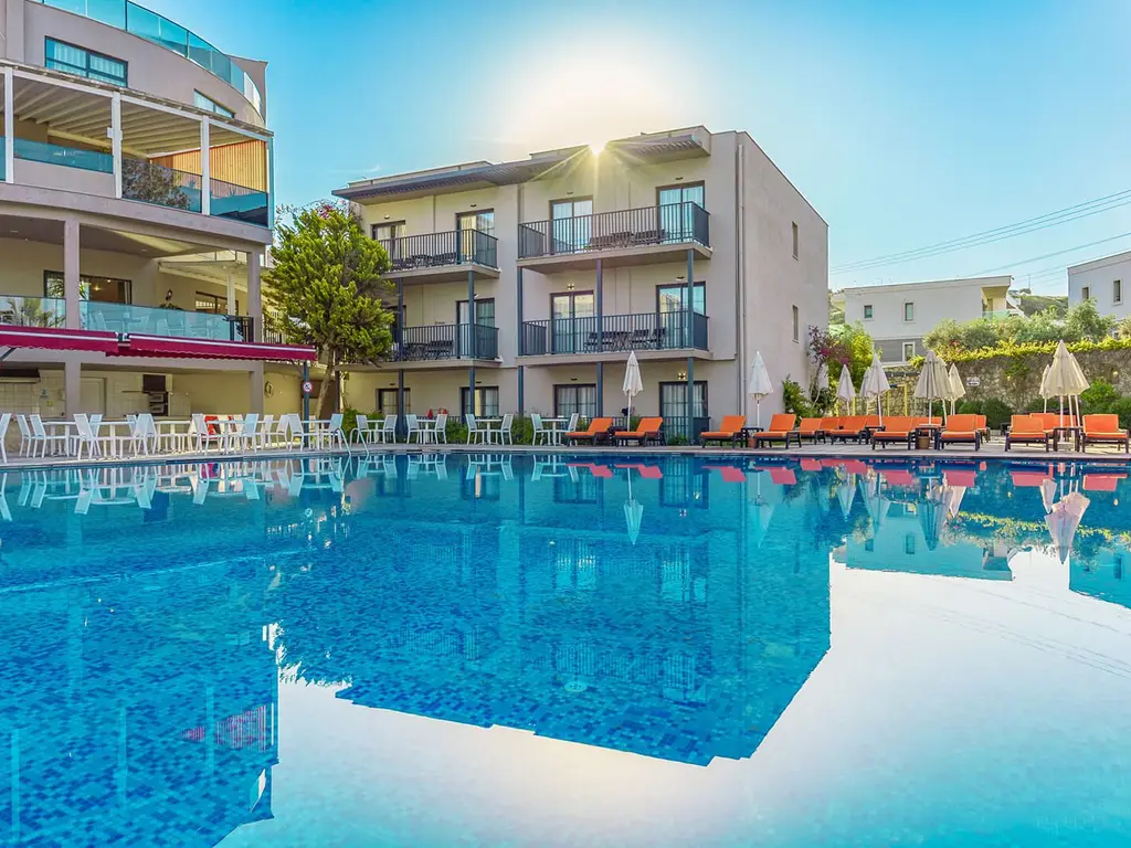 Снимка 9 - Bodrum Beach Resort - Бодрум, Турция