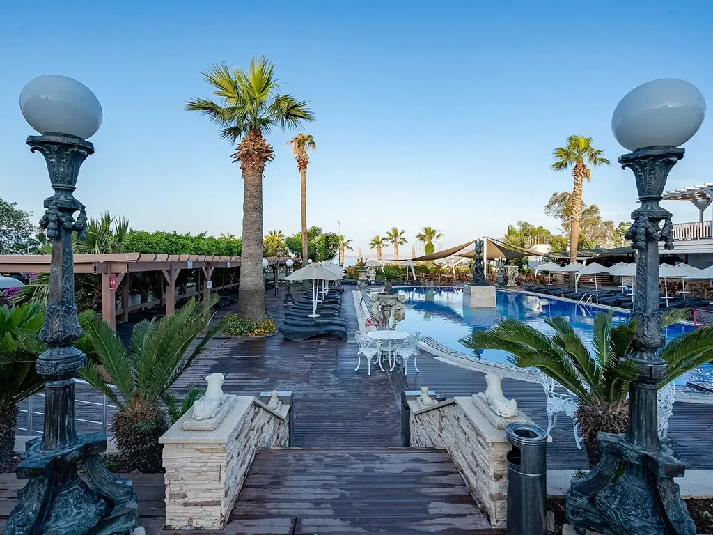 Снимка 2 - Golden Beach Resort & Spa - Бодрум, Турция