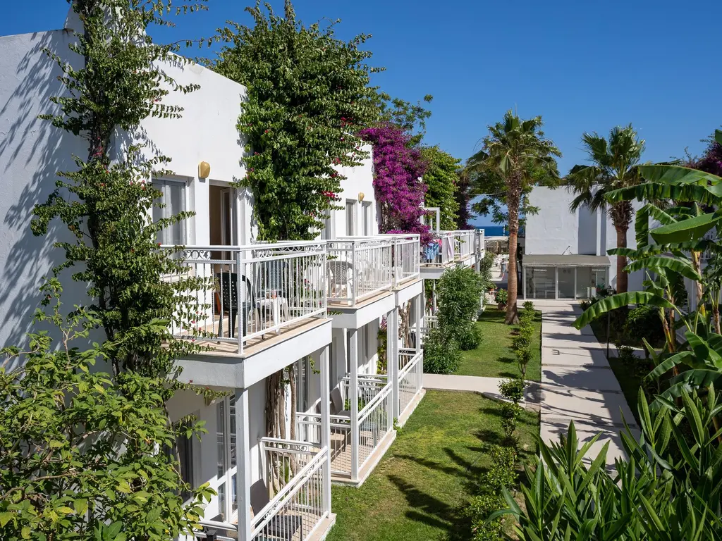 Снимка 2 - Petunya Beach Resort - Бодрум, Турция
