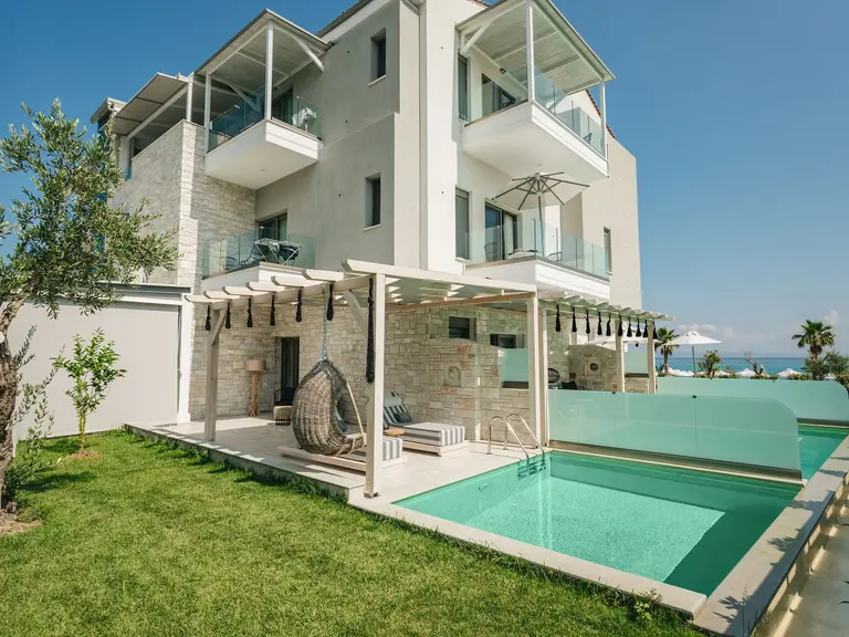 Снимка 3 - Blue Carpet Luxury Suites - Халкидики-Касандра, Гърция