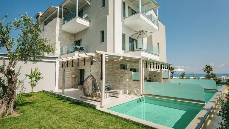 Снимка 3 - Blue Carpet Luxury Suites - Халкидики-Касандра, Гърция