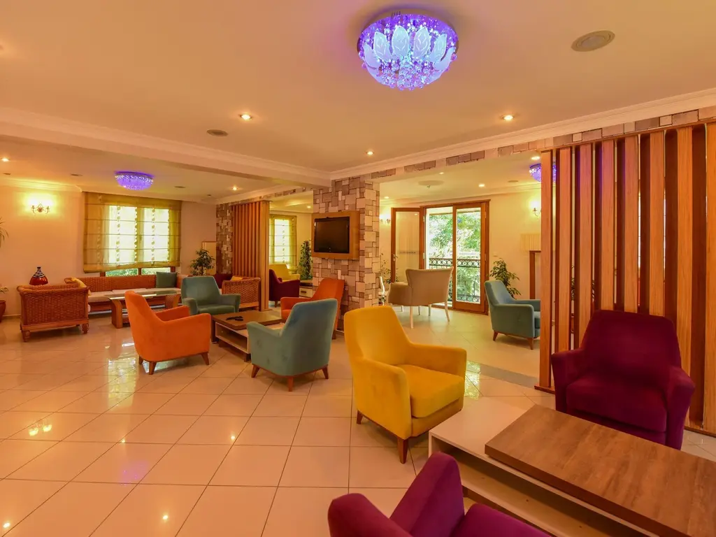 Снимка 8 - Perdikia Hill Family Resort - Фетие, Турция