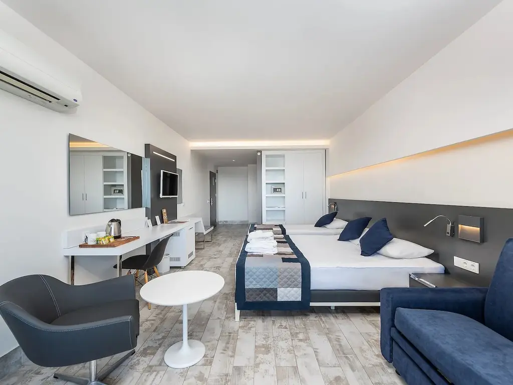 Снимка 19 - White City Beach Hotel - Анталия-Алания, Турция