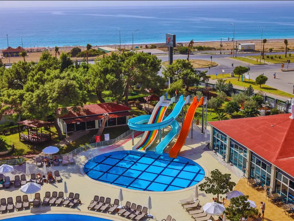 Снимка 2 - Casa Fora Beach Resort - Анталия-Сиде, Турция
