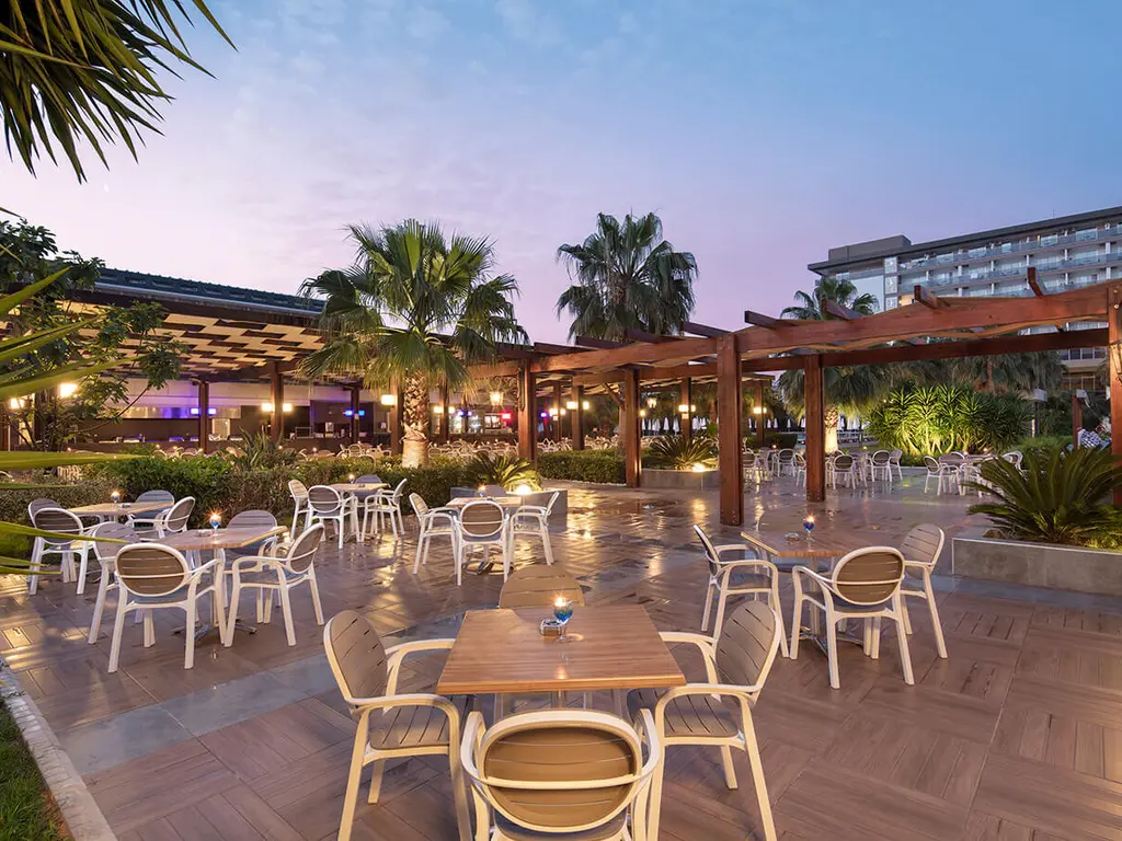 Снимка 28 - Royal Garden Beach Hotel - Анталия-Алания, Турция