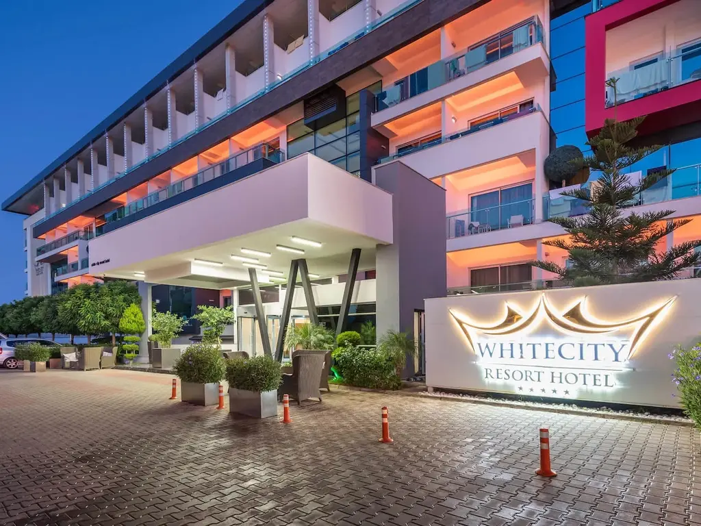 Снимка 2 - White City Resort Hotel - Анталия-Алания, Турция