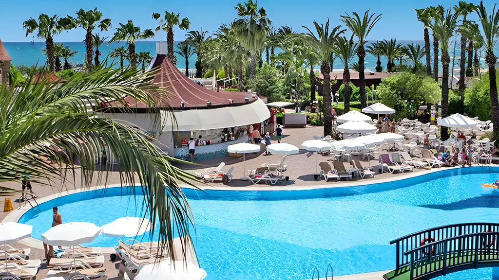 Снимка 3 - Aydinbey Famous Resort - Анталия-Белек, Турция