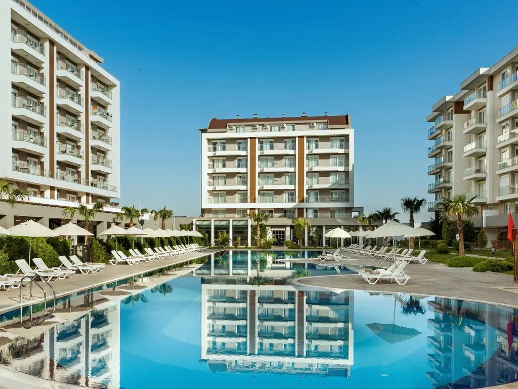 Снимка 2 - Greenwood Suites Resort - Анталия-Лара Кунду, Турция