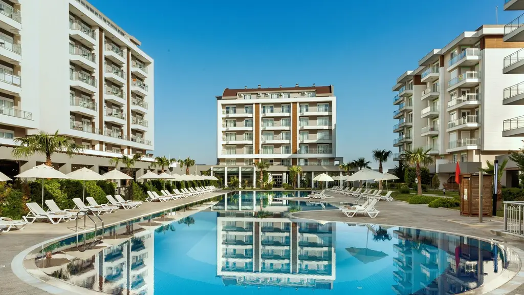 Снимка 2 - Greenwood Suites Resort - Анталия-Лара Кунду, Турция